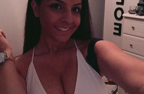 Chloe C naked pornstar photos