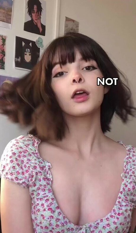 Victoria Ribeiro nice pornstar img