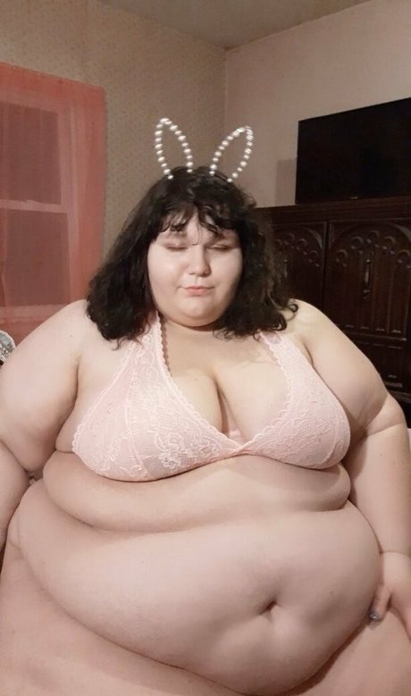 thebbwarabellarose xxx actress photo