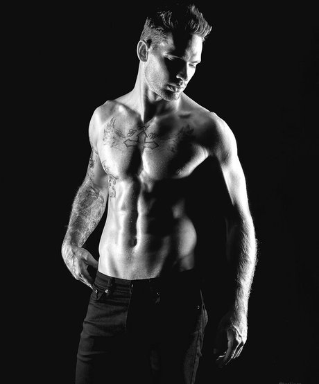 keelingz sex actress pics