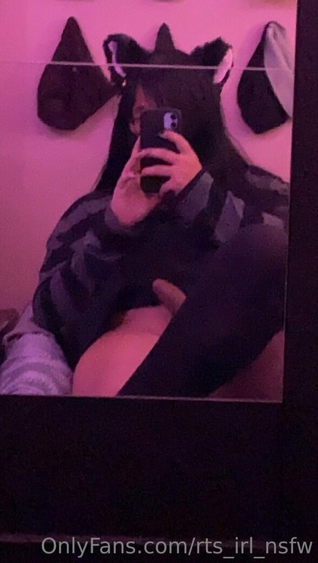 rts irl nsfw adult actress photo