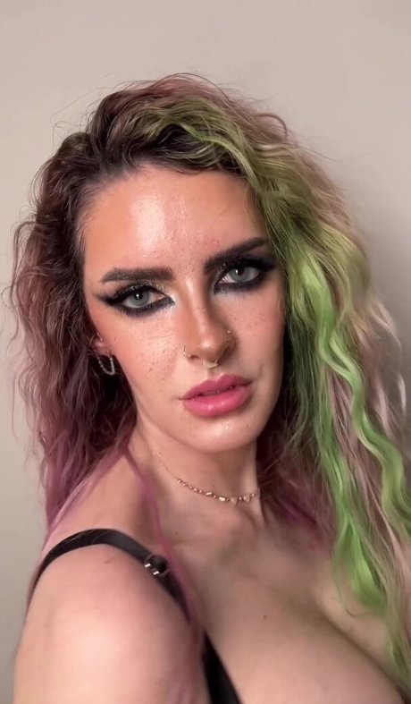 Karen Bachini pornstar perfect image