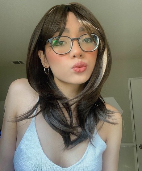 honeebelle art model pictures