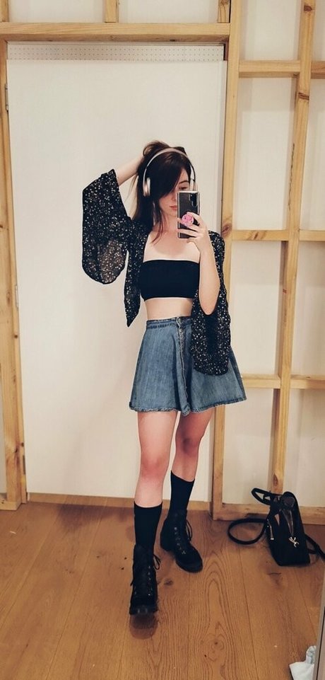 forestnymphnz adult star picture