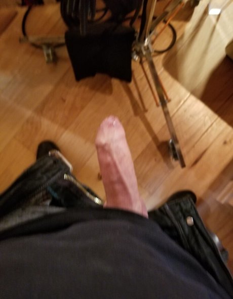 tommypistol nude star pictures