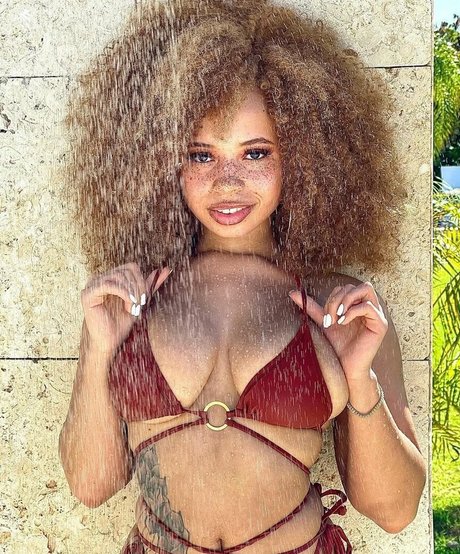 mayaregiii pornstar xxx pictures