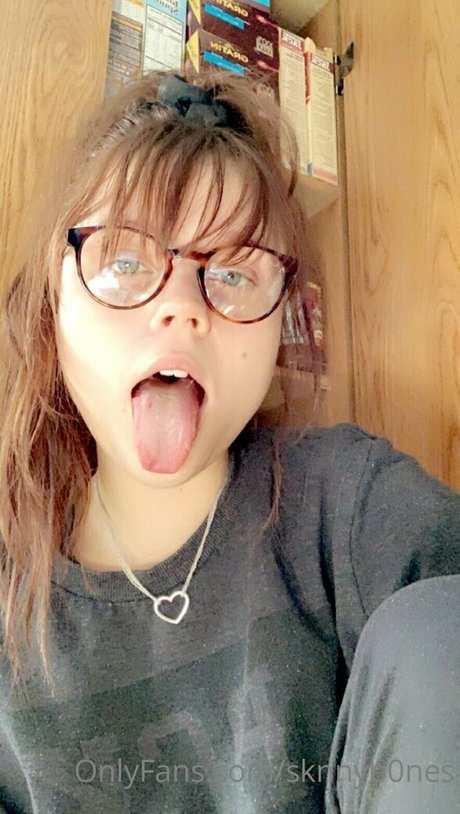 sknnyb0nes pornstar nudes gallery