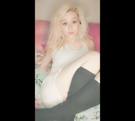 blondieee1 0 star free galleries