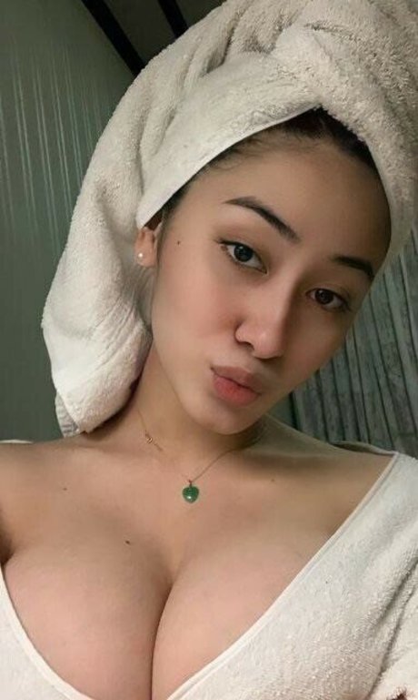 Yotanwas pornstar high quality photo