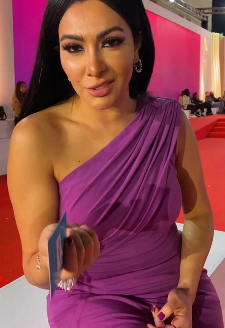 Mirhan Hussein pornographic model pic
