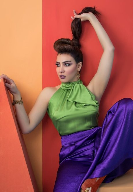 Mirhan Hussein pretty star archive