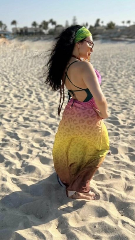 Mirhan Hussein model art picture