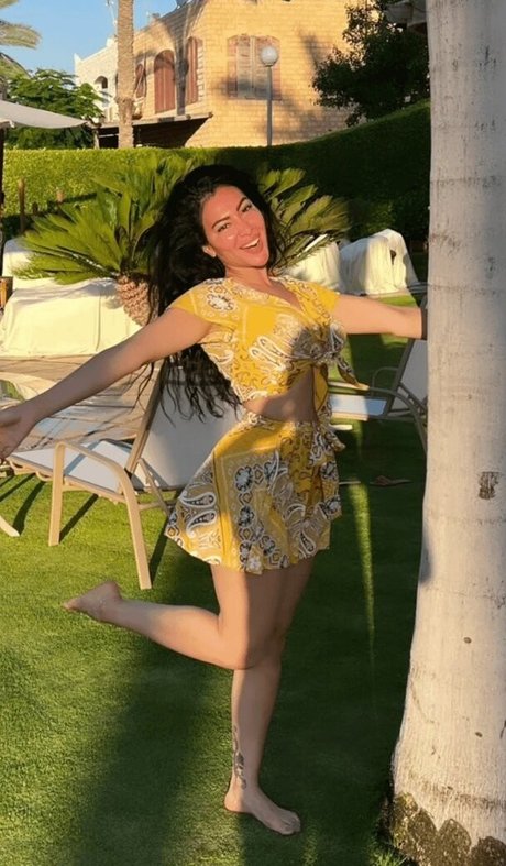 Mirhan Hussein porn star pics