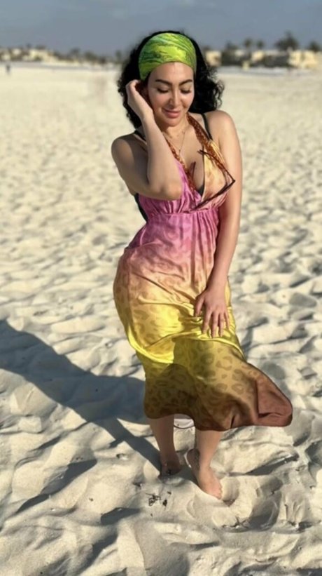 Mirhan Hussein nude model pics