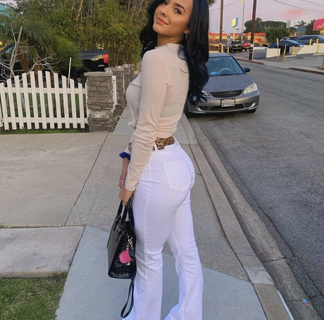 Calista Reyes beautiful star picture