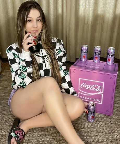 Carolzinha pornographic actress picture