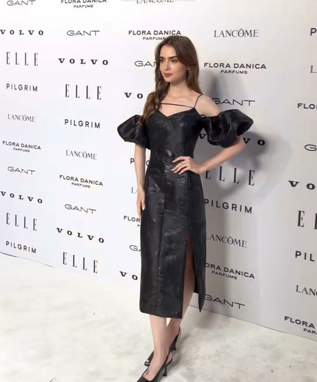 Lily Collins model nudes photos