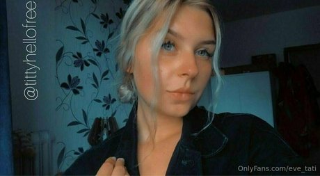 eve tati model top picture