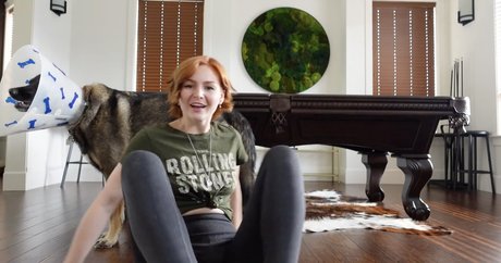 KallMeKris actress photo