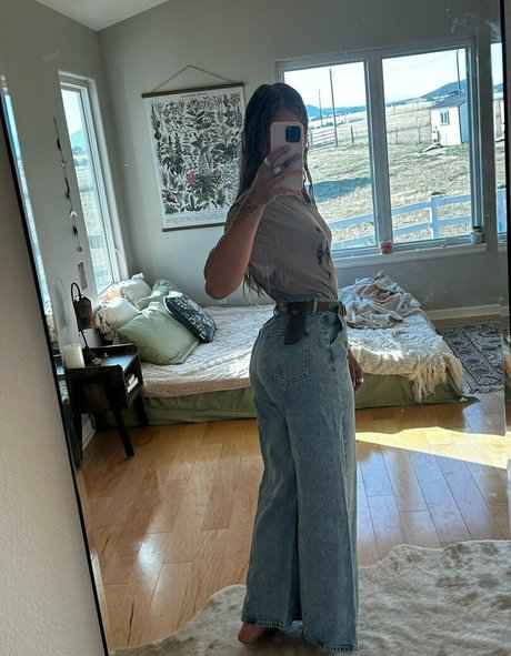 Mslunarose pornstar nudes image