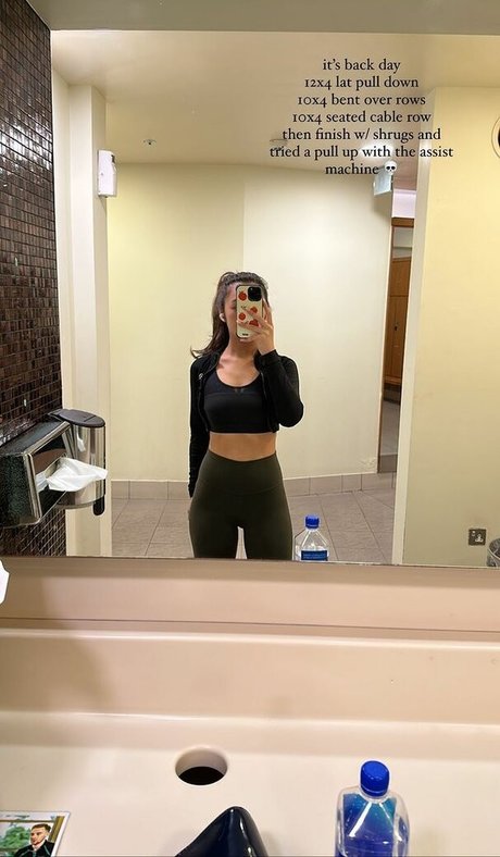 Karagii pornstar high quality pictures