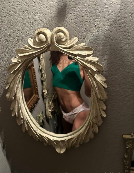 falkybear art model pictures