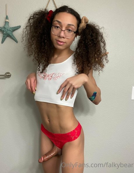 falkybear nudes star galleries