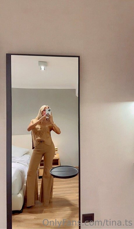 tina ts beautiful model pictures