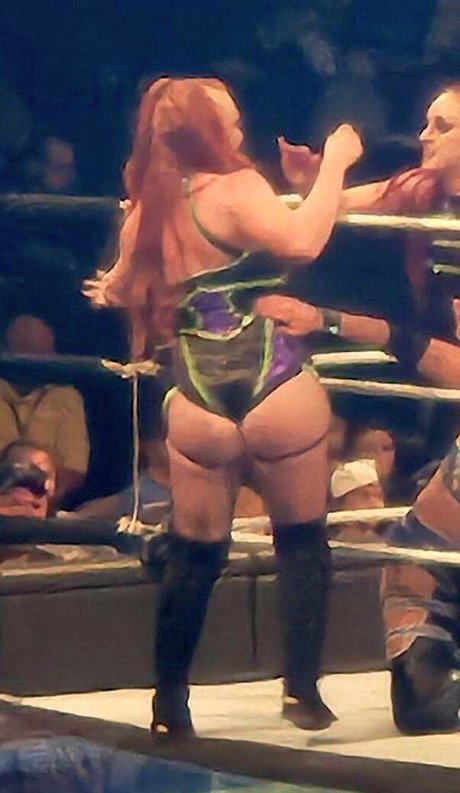 Isla Dawn star beautiful pics