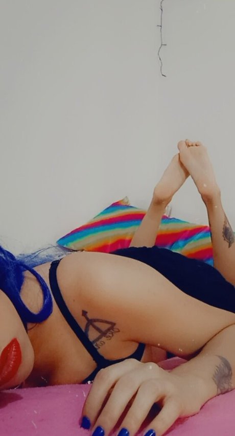 Prii feet perfect model pics