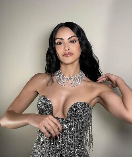Camila Mendes model top archive