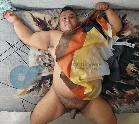 trackthor exclusive pornstar pictures