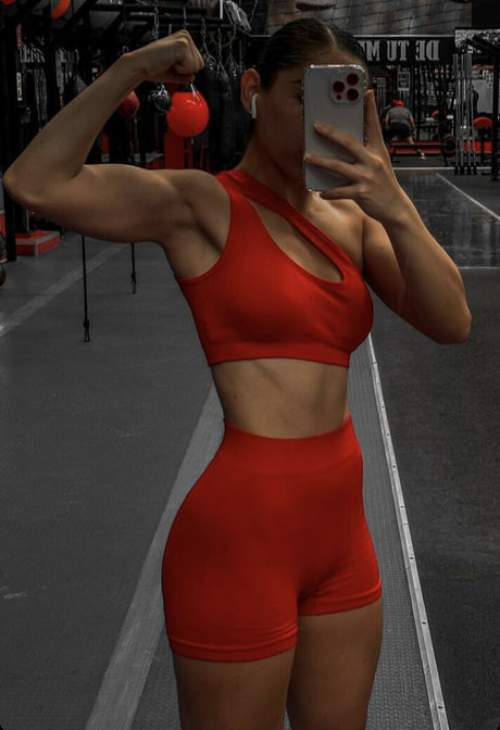 Yazmin Cantu high quality star archive