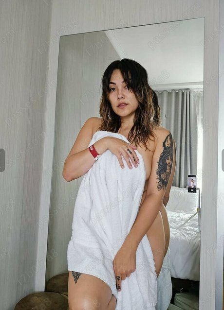 AvaGG exclusive actress picture