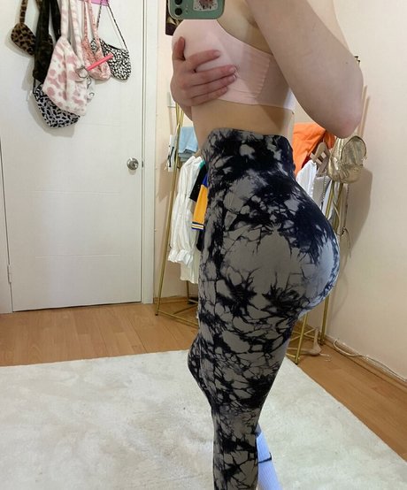 busty brunette onlyfans beautiful nude pictures
