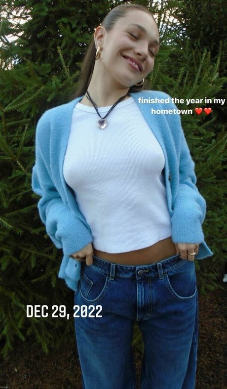 horny mature onlyfans top image