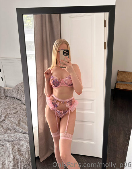 molly p96 art star galleries