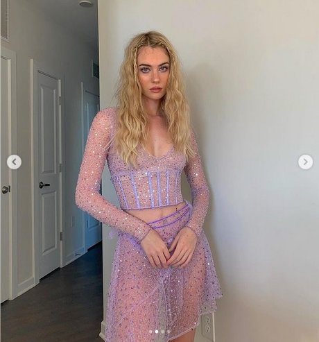 Kennedy Walsh erotic actress images