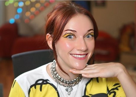 Kruzader model hot images