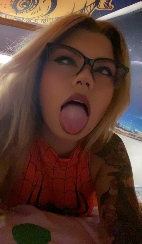 Pandahugz art actress pics