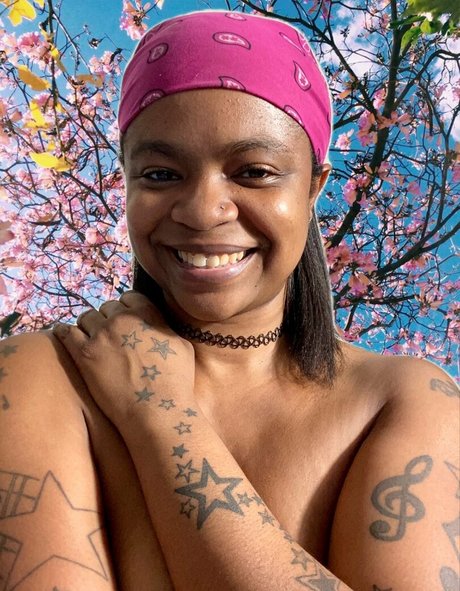 yummybrownfox star exclusive galleries