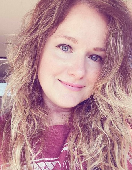 ellierenee beautiful pornstar gallery