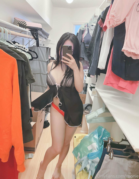 yooniefree pretty pornstar pictures