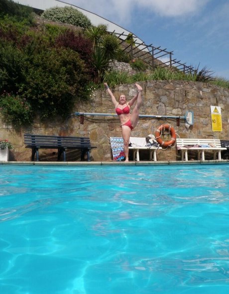 Katy Yardley xxx model pics