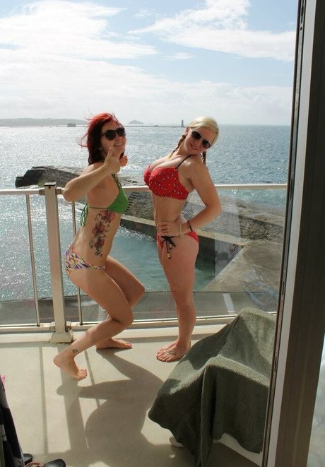 Katy Yardley model high quality img