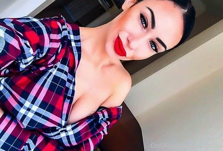 tattycool model top pics