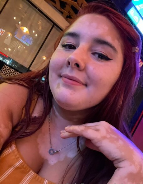 jules zlc pornstar pretty photos