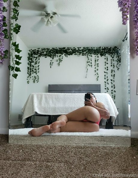 itsayumi beautiful actress image