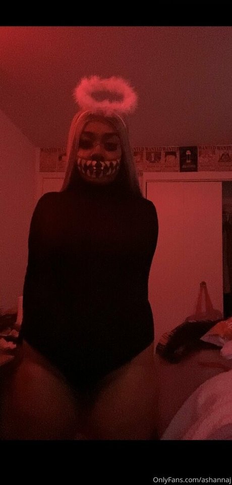 artbyash sex star pic