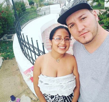 Karen Pinargote Torres model erotic img